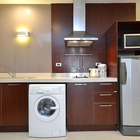 Grand Asoke Suites Boutique Residence Бангкок Экстерьер фото