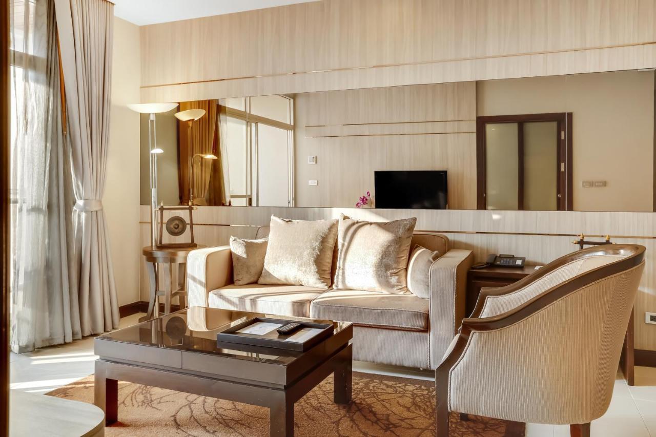 Grand Asoke Suites Boutique Residence Бангкок Экстерьер фото