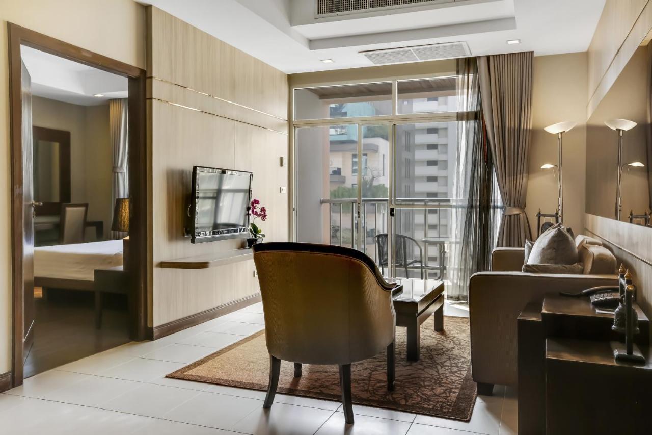 Grand Asoke Suites Boutique Residence Бангкок Экстерьер фото