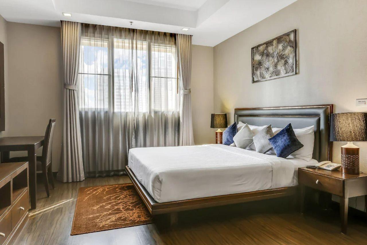 Grand Asoke Suites Boutique Residence Бангкок Экстерьер фото