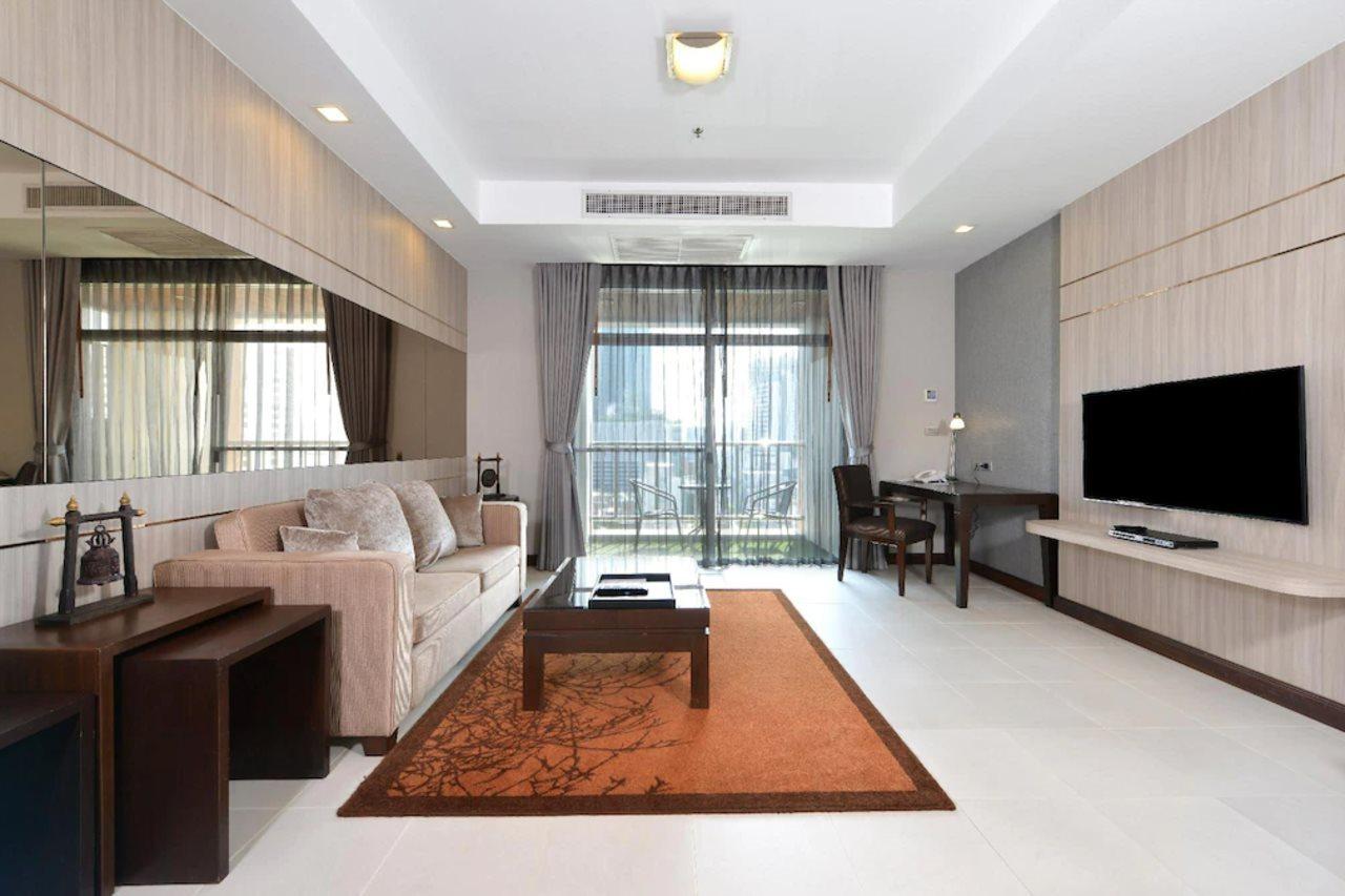 Grand Asoke Suites Boutique Residence Бангкок Экстерьер фото
