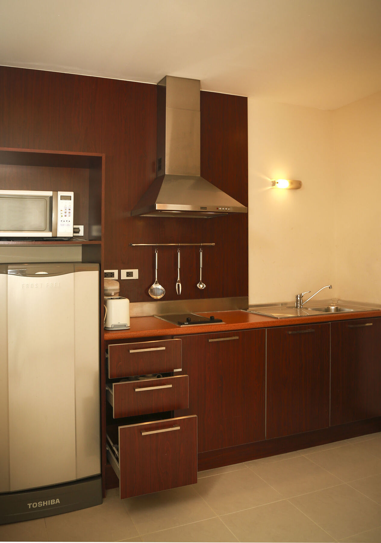 Grand Asoke Suites Boutique Residence Бангкок Экстерьер фото