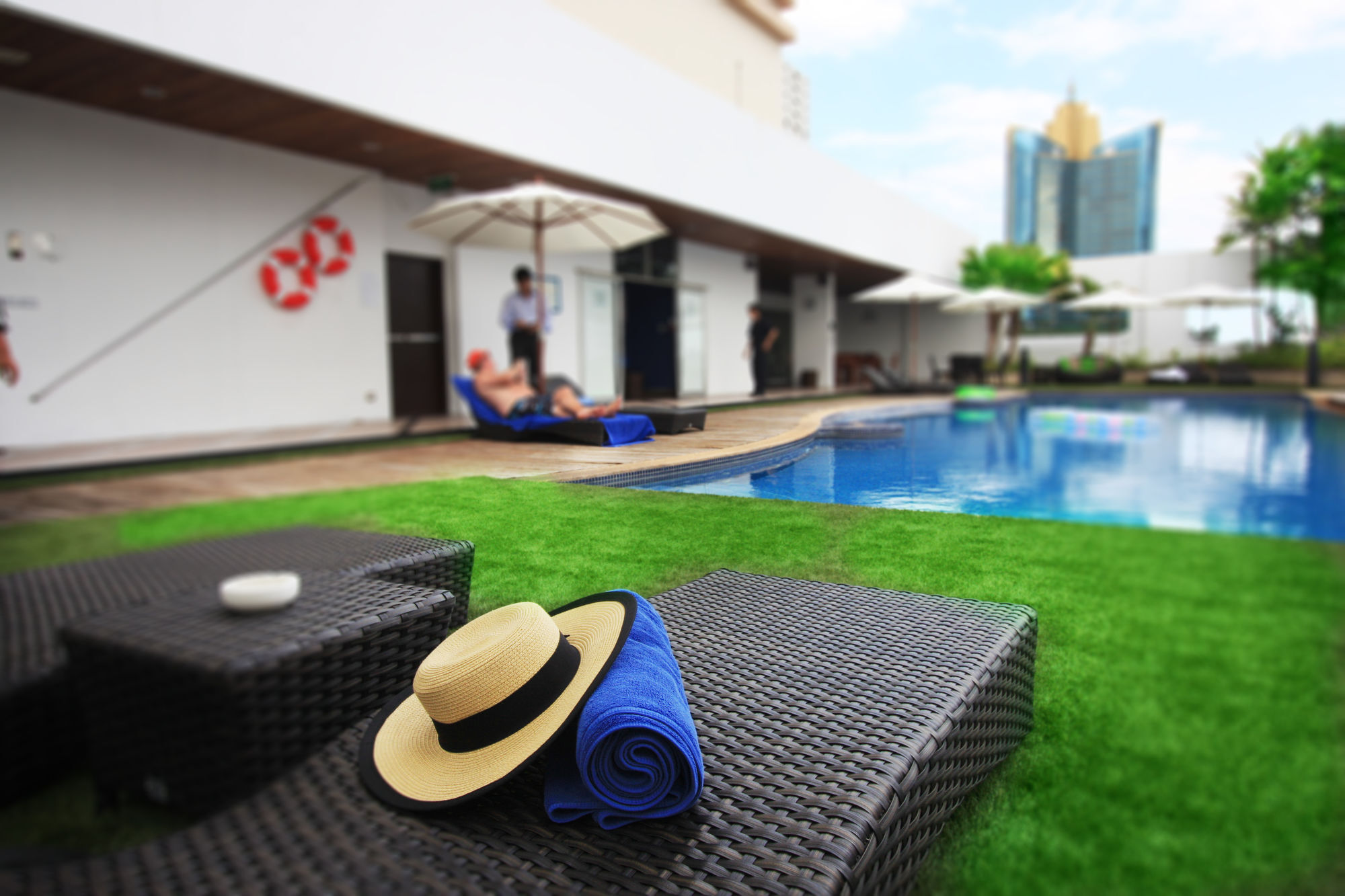 Grand Asoke Suites Boutique Residence Бангкок Экстерьер фото